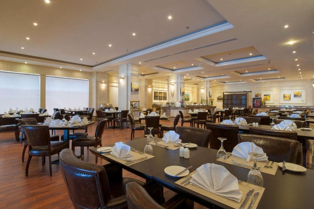 Radisson Blu Hotel, Dhahran Αλ Κομπάρ Εξωτερικό φωτογραφία