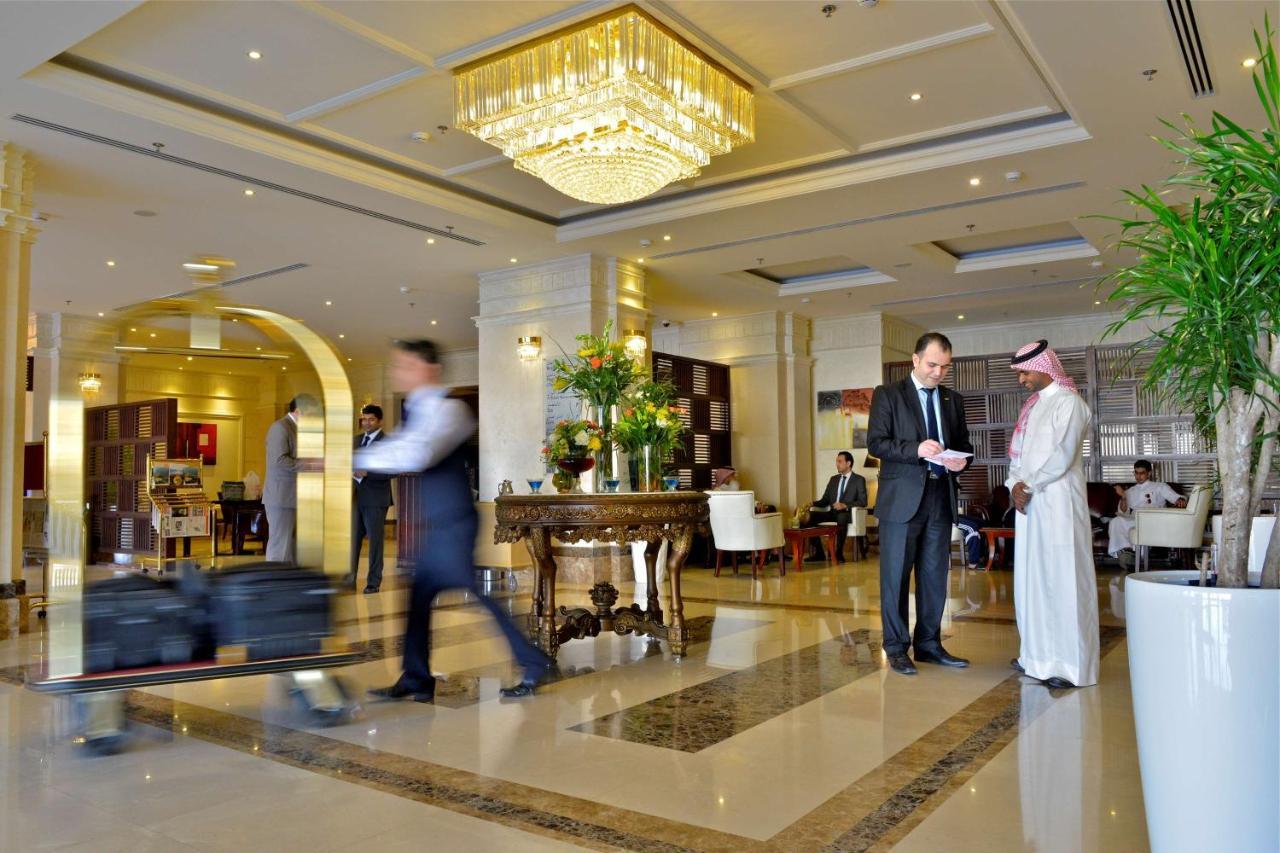 Radisson Blu Hotel, Dhahran Αλ Κομπάρ Εξωτερικό φωτογραφία